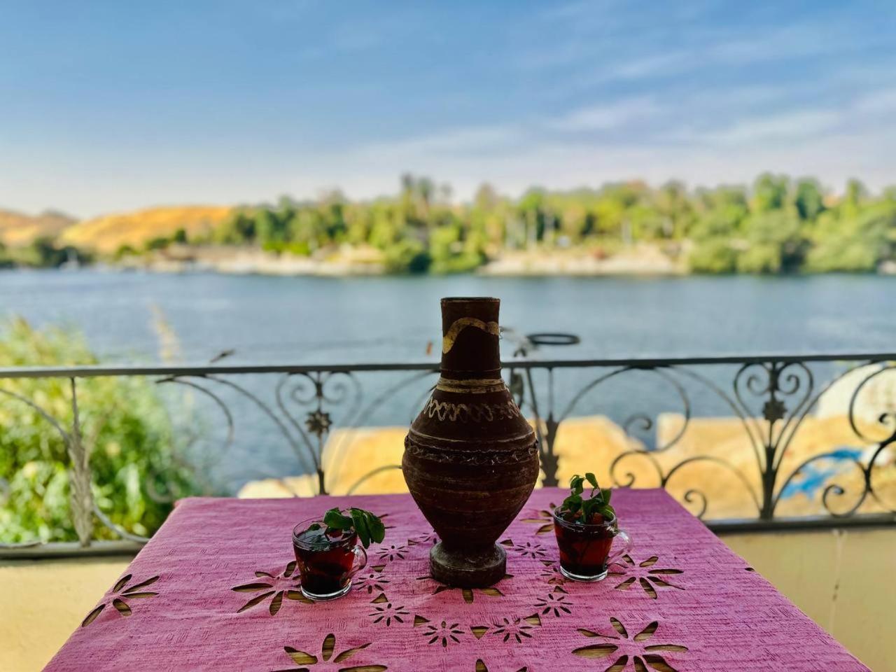 Nubian Bride Guest House Aswan Exteriör bild